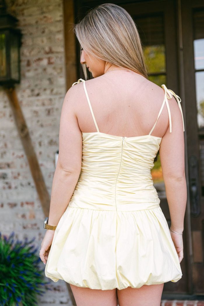 Yellow Shoulder Tie Bubble Hem Dress - 图片 2